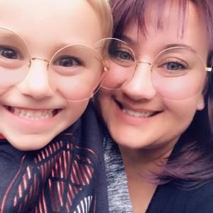 Meet your Posher, Adreanna